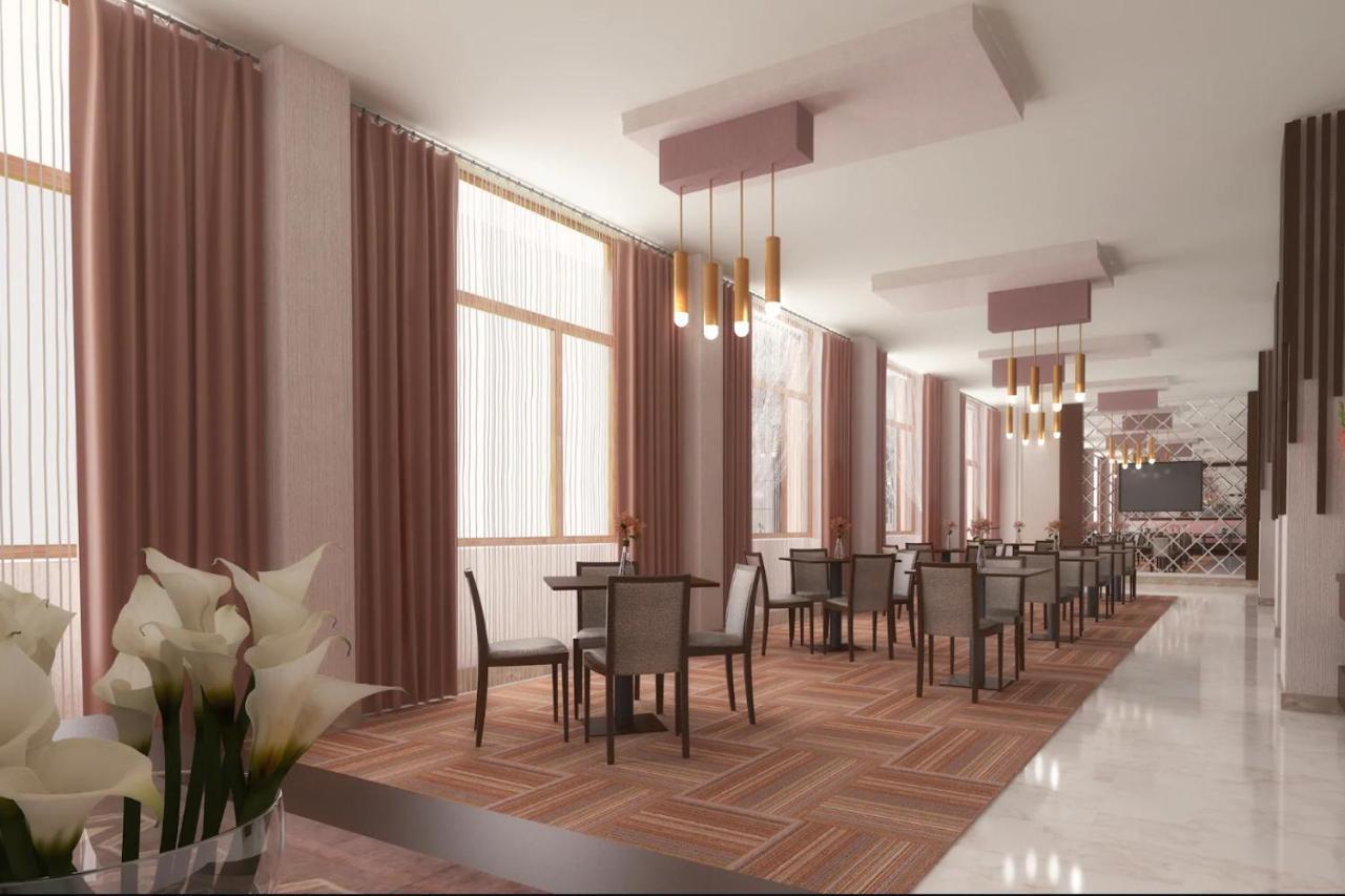 Ramada By Wyndham Van Extérieur photo